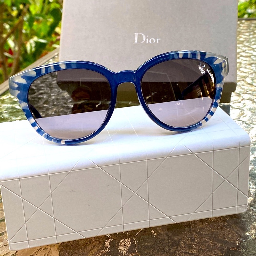 Christian Dior Blue Acetate Tie Dye Sunglasses - Picture 8 of 16